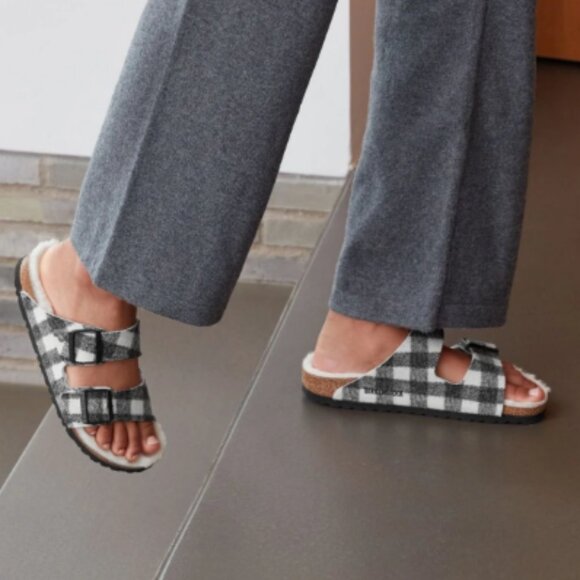 Birkenstock Arizona Rivet Sandals Women's Size 6 - 6.5 Black/White Buffalo Plaid - Picture 4 of 15